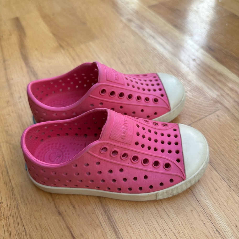 Native Kids Shoes - Pink - Size 8C